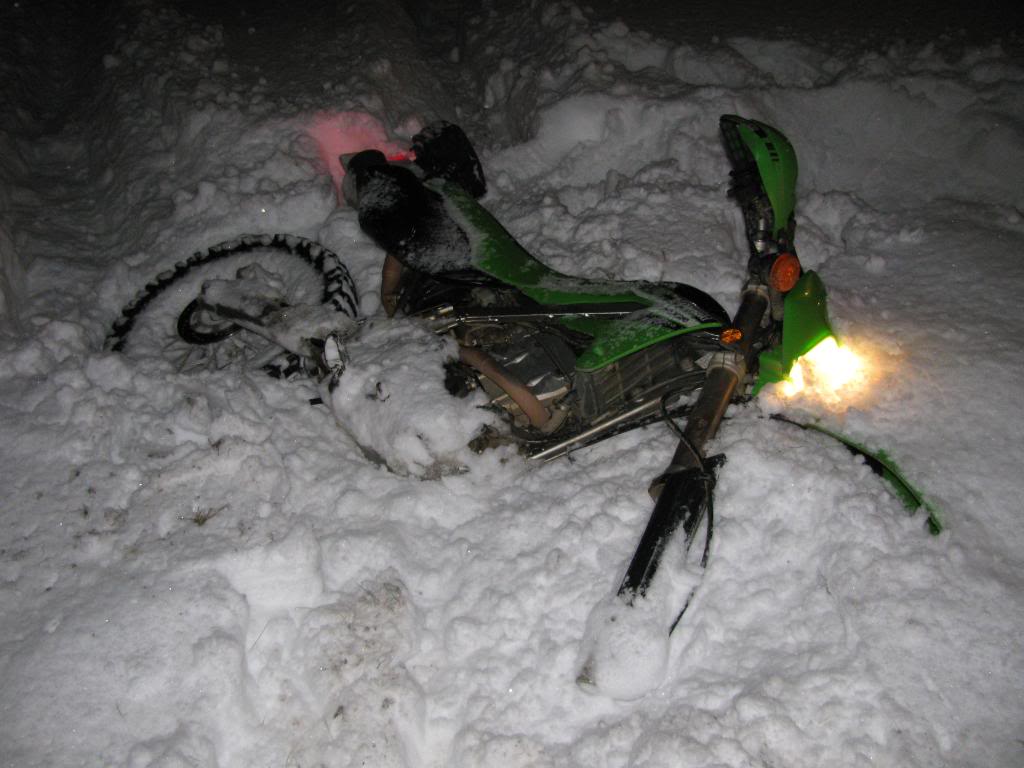Name:  snowbike003.jpg
Views: 89
Size:  89.6 KB