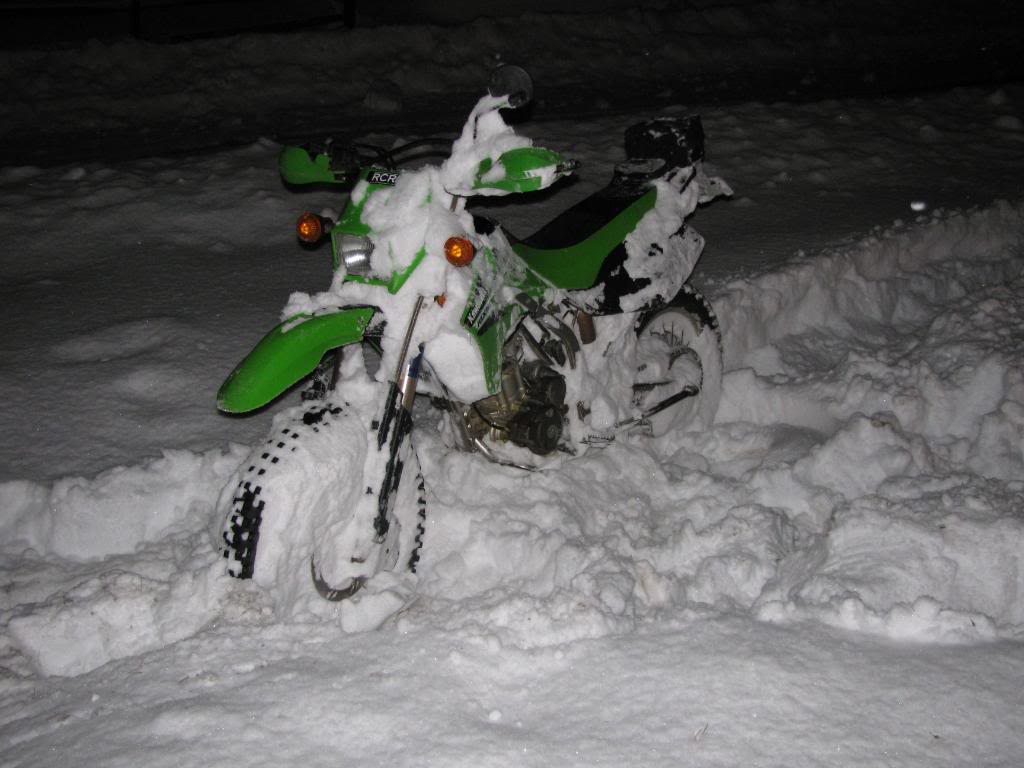 Name:  snowbike006.jpg
Views: 61
Size:  88.7 KB