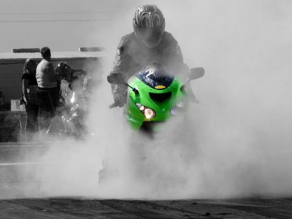 Name:  smokey_burnout_BWGREEN.jpg
Views: 466
Size:  25.9 KB