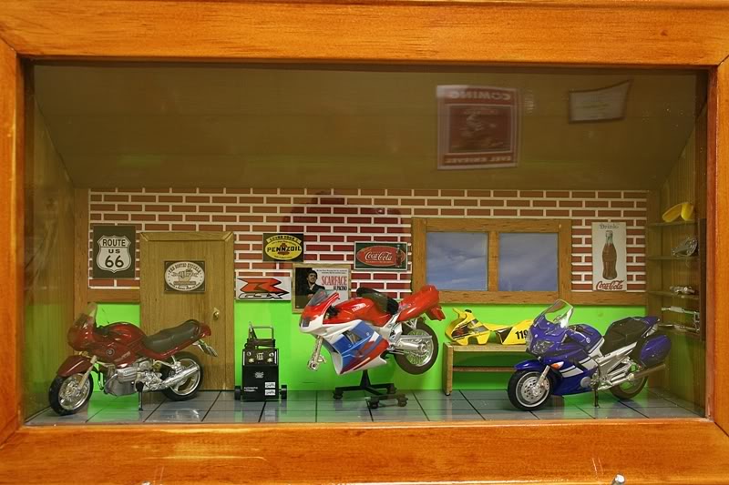 Name:  SportBikeShadowbox.jpg
Views: 6
Size:  86.3 KB